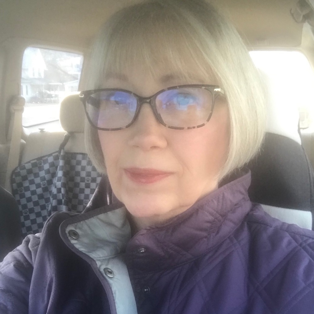 Meet your Posher, Melanie